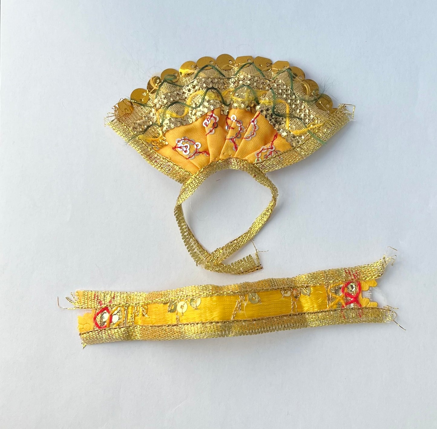 Maa Laxmi Murti Choli Dupatta Set (14, 10 cm)