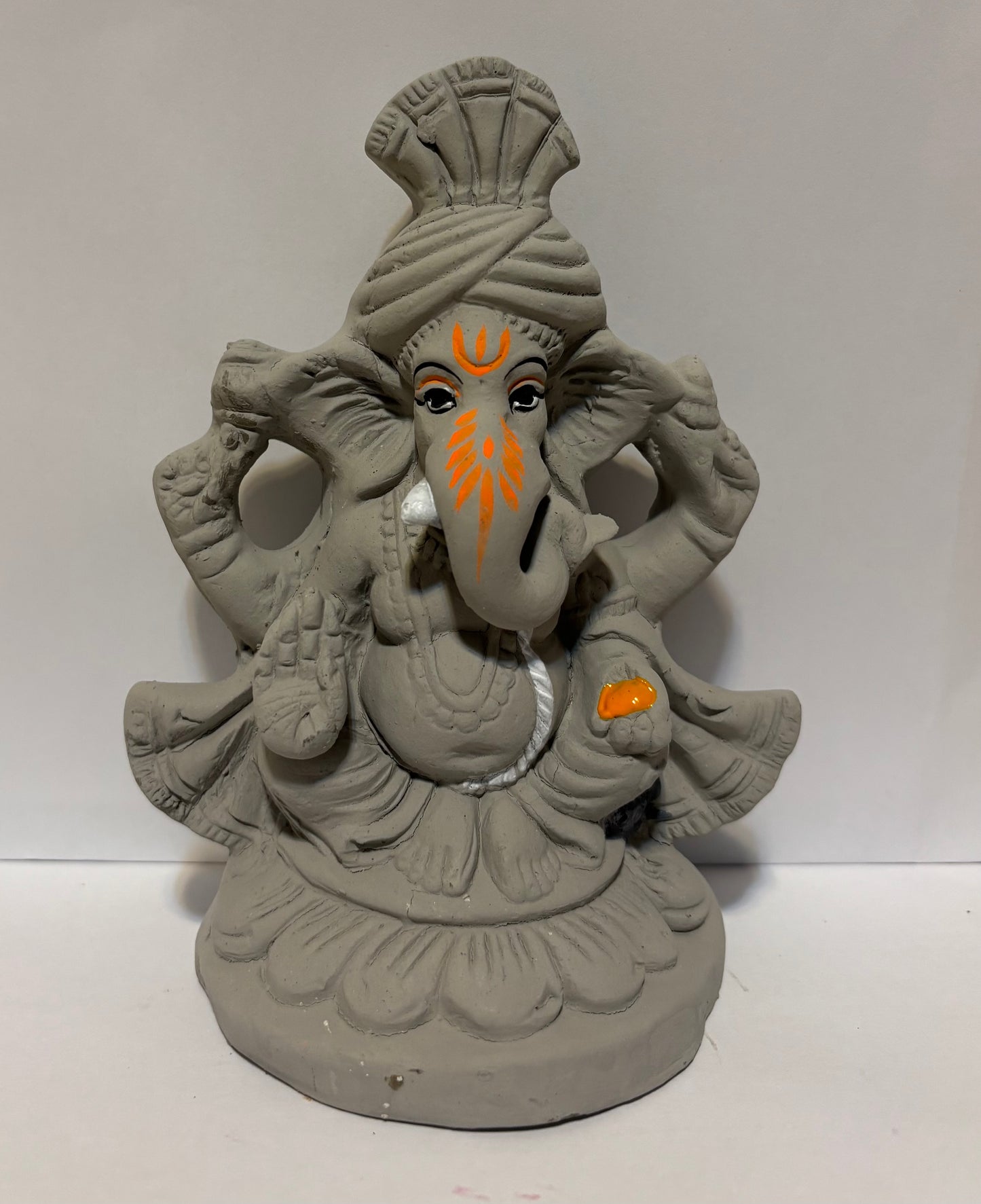 Eco-Friendly Ganesha Idol Without Colour (6 Inch)