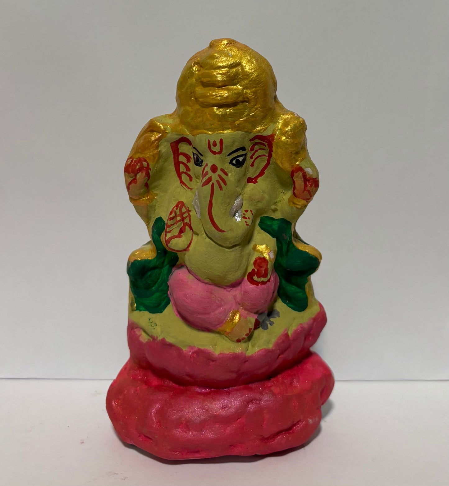 Eco-Friendly Mitti Ganesha Idol Lotus Hand Made (5 inch)