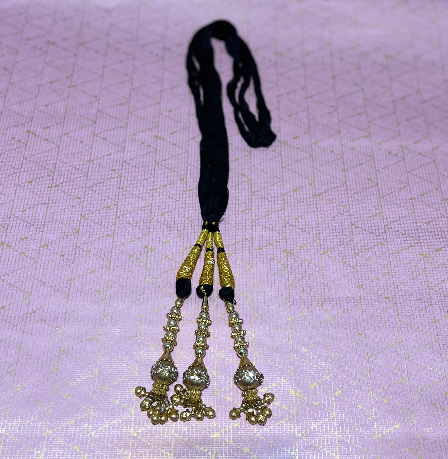 Punjabi Parandi Paranda Choti Braid