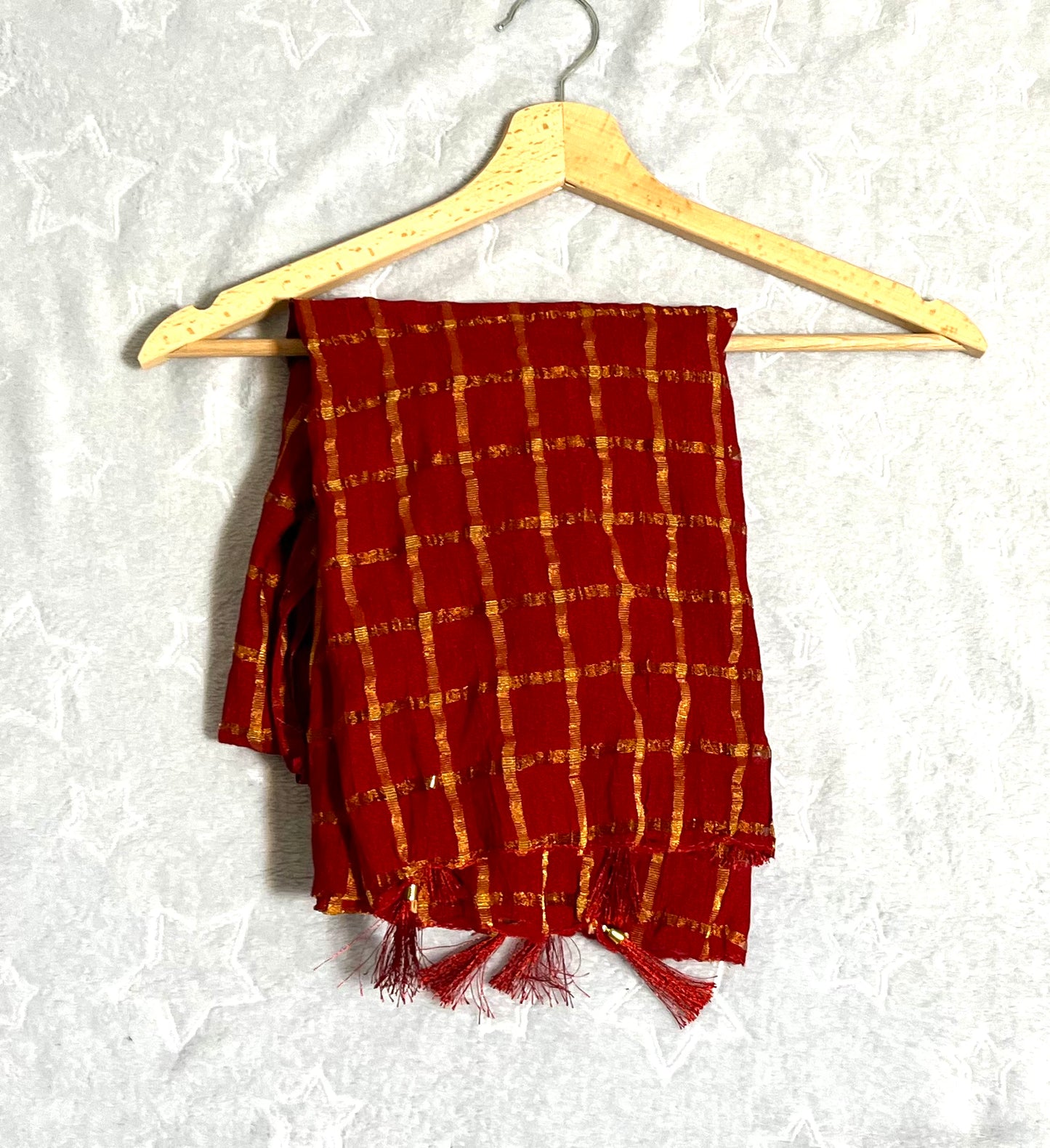 Women dupatta maroon