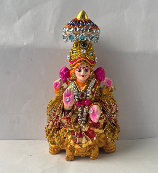 Lord Laxmi Single Idol Moti (14cm)