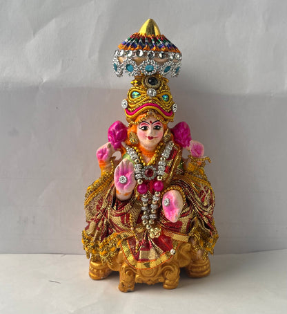 Lord Laxmi Single Idol Moti (18cm)