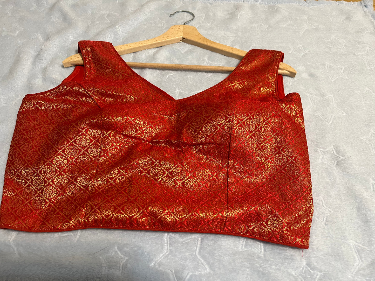 Women Silk Sleeveless Blouse Red (Size 38) with Padded