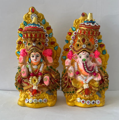 Lord Laxmi Ganesh Pair Murti Multicolour Moti (14cm)