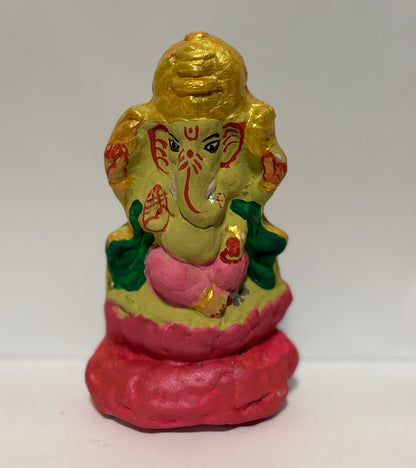 Eco-Friendly Mitti Ganesha Idol Lotus Hand Made (5 inch)