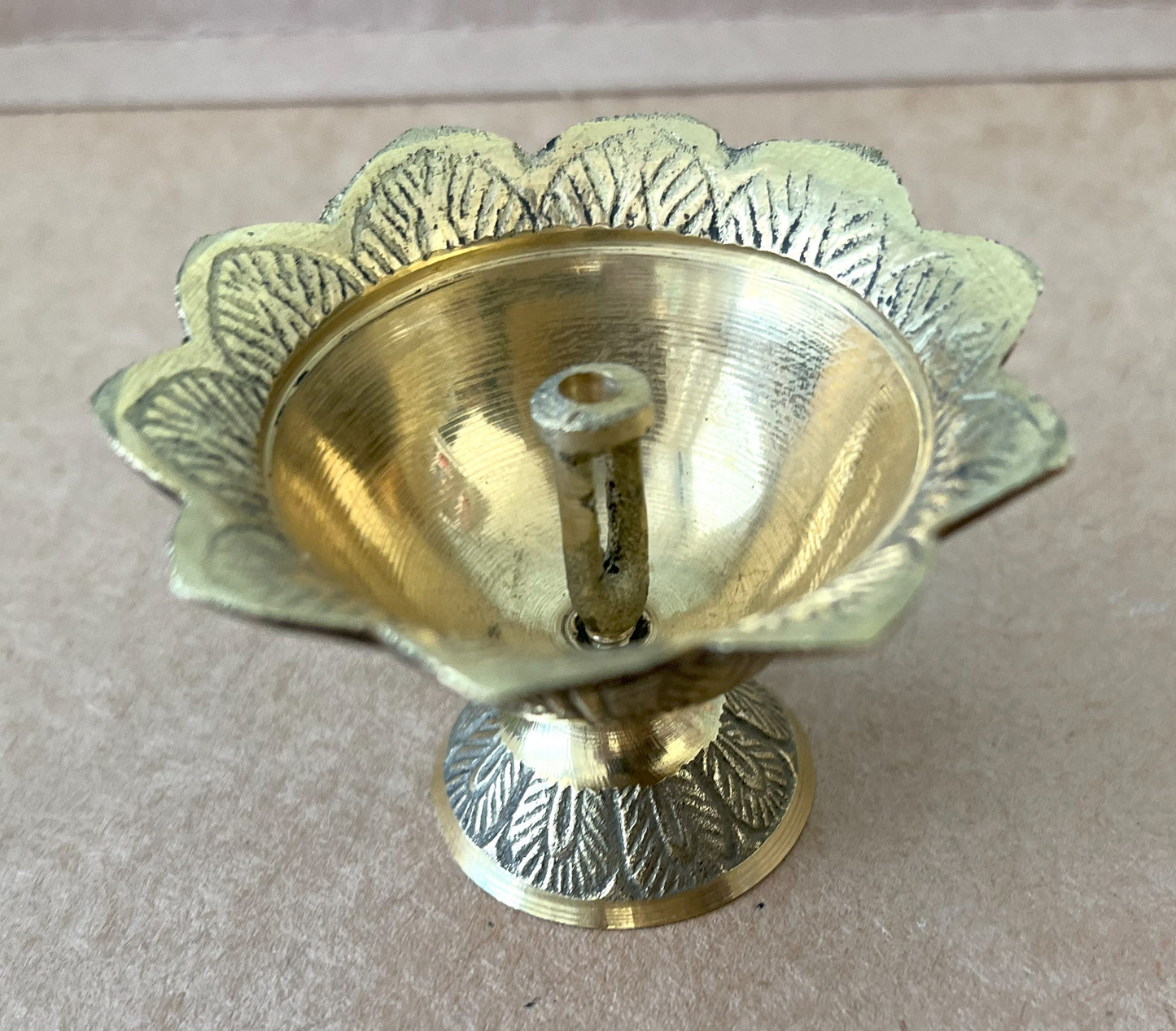 Flower Brass Akhand Diya (Small)