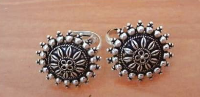 Antique Toe Ring Set Design 1